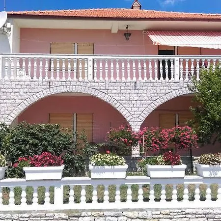 Olive Garden 1 Appartamento Pola
