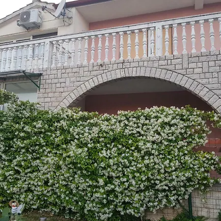 Olive Garden 1 * Pola