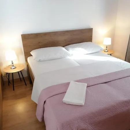 Olive Garden 1 Apartament