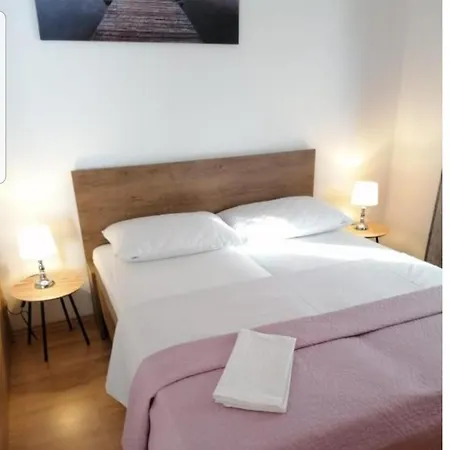 Apartment Olive Garden 1 *