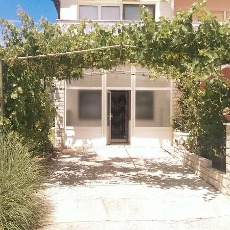 Apartment Olive Garden 1 *