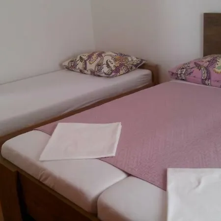 Olive Garden 1 Apartment Pula