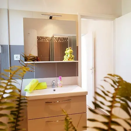 Apartment Olive Garden 1 Pula