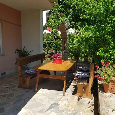 Olive Garden 1 Apartament Pula