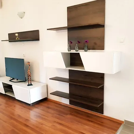 Olive Garden 1 Apartment Pula