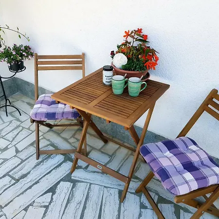 Apartment Olive Garden 1 *