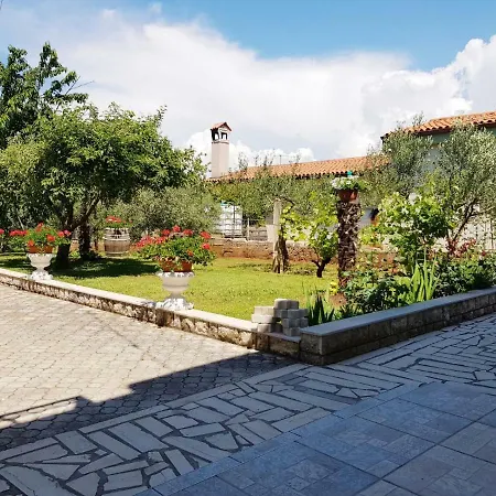 Olive Garden 1 Pula