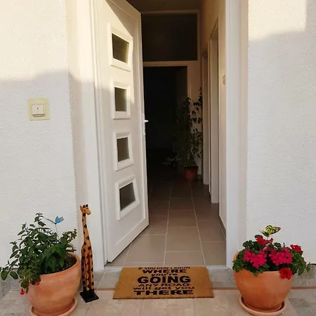 Apartment Olive Garden 1 *